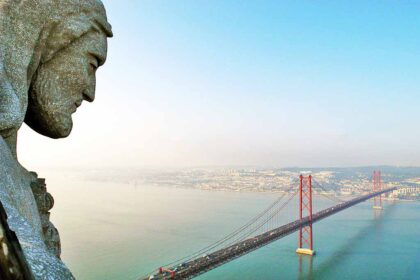 Statue of Christ - Lisbon